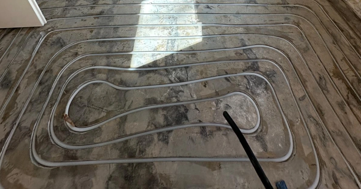 Gefräste Fußbodenheizung